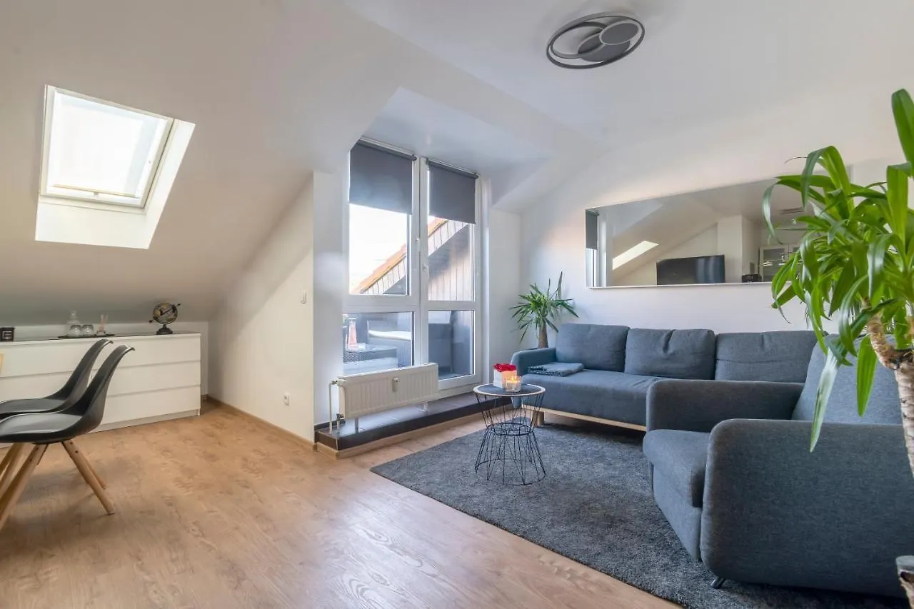 Stylish 2 Room Maisonette Hannover - Contactless Check-In 0*,