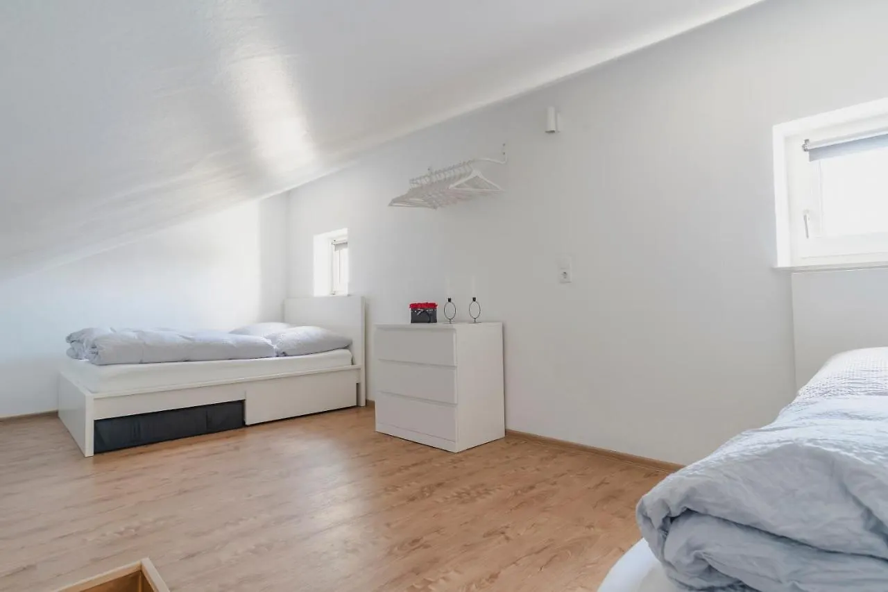 Stylish 2 Room Maisonette Hannover - Contactless Check-In