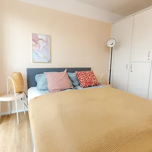 Fullhouse - - K28 A - Southern Center Apartment Leipzig